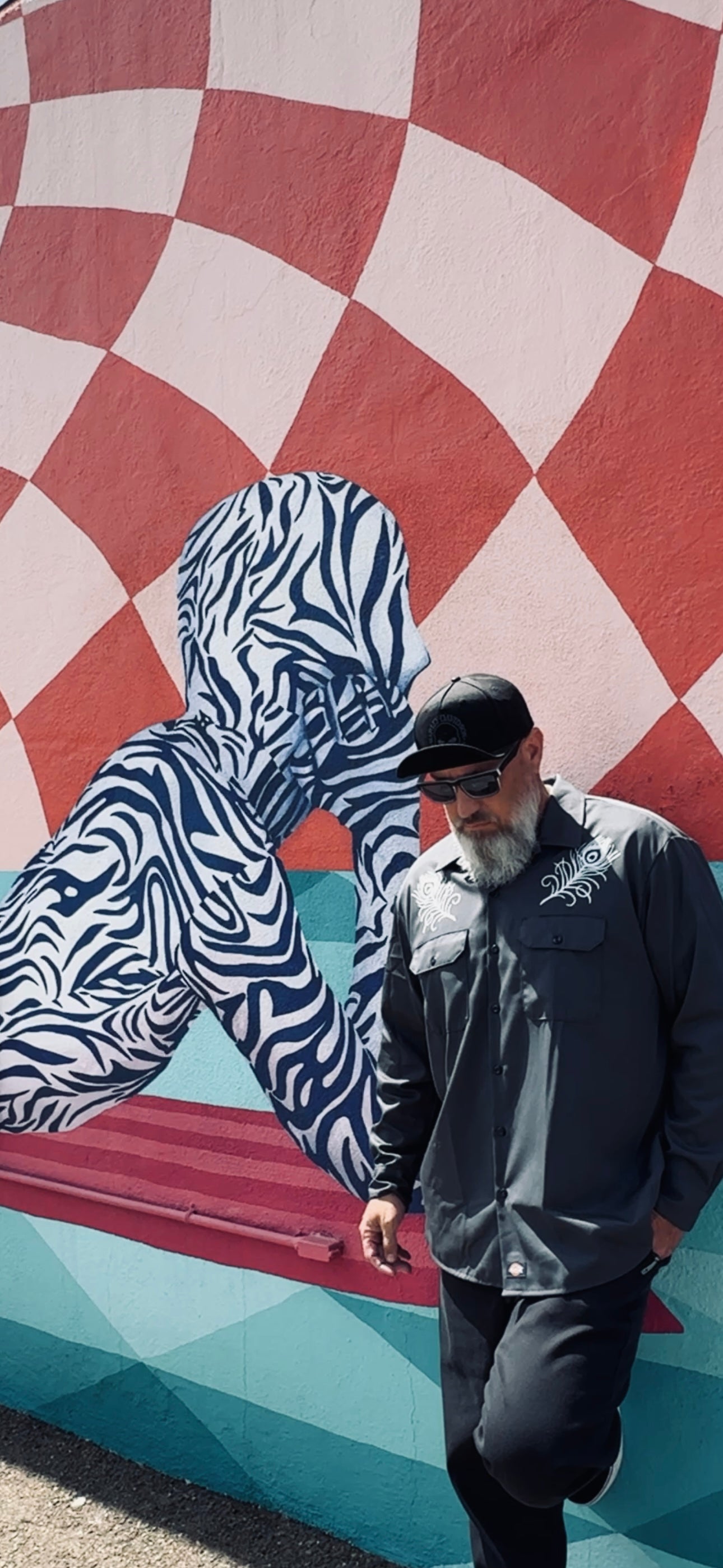 Hard-Wear “The Strut”