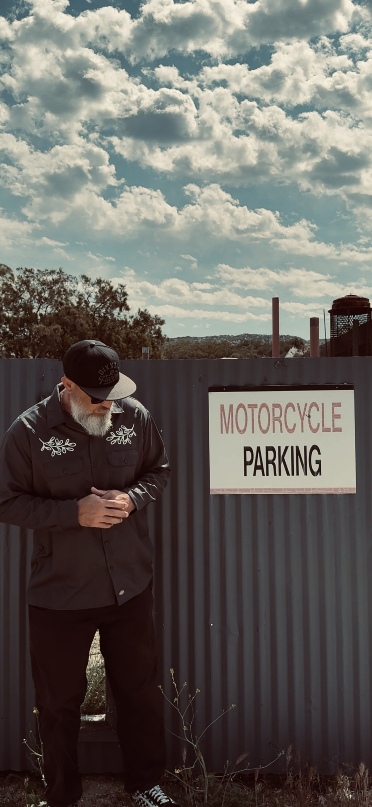 Hard-Wear “Moonshiner”